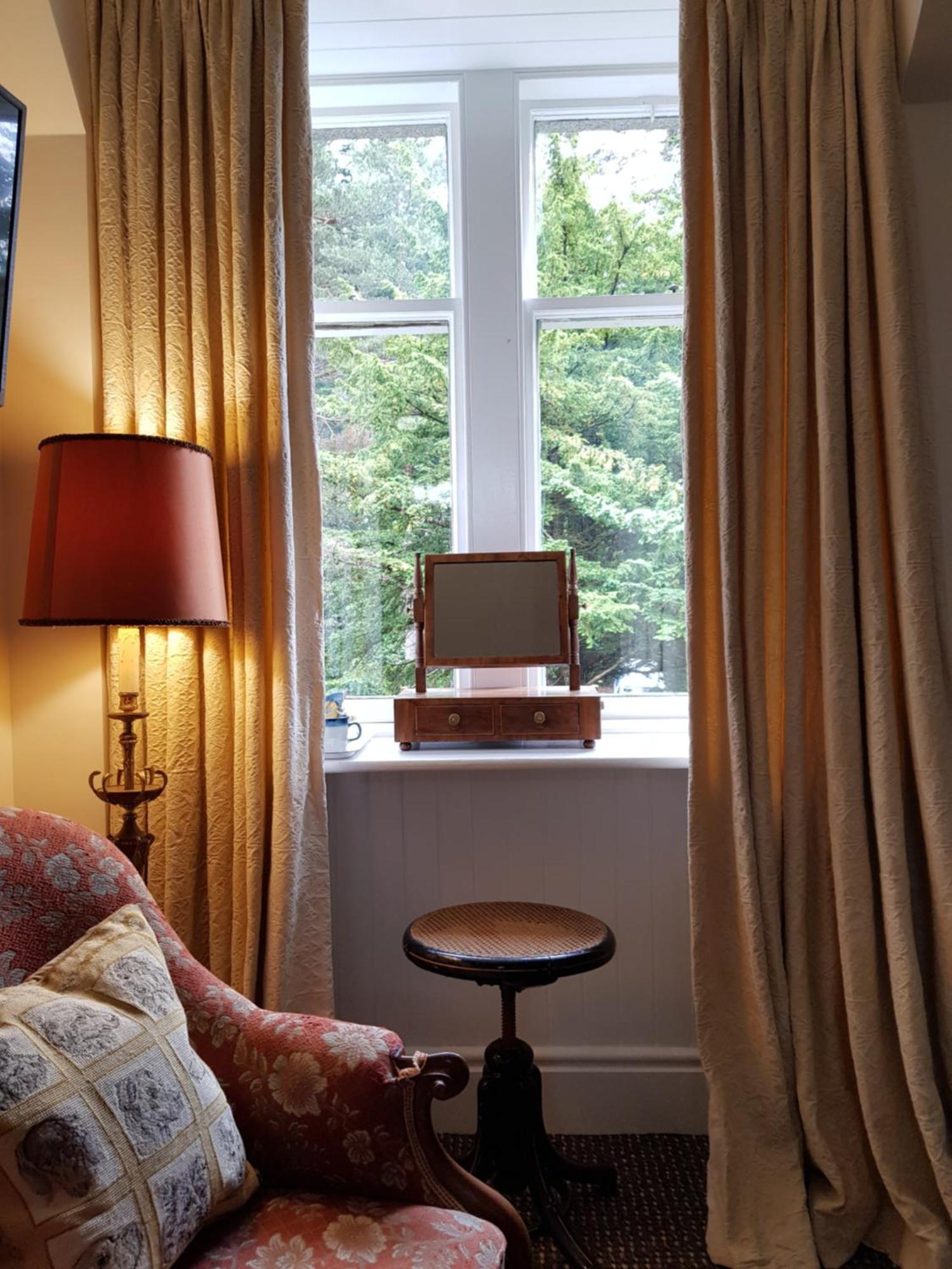 Cambus O' May Hotel Ballater Quarto foto