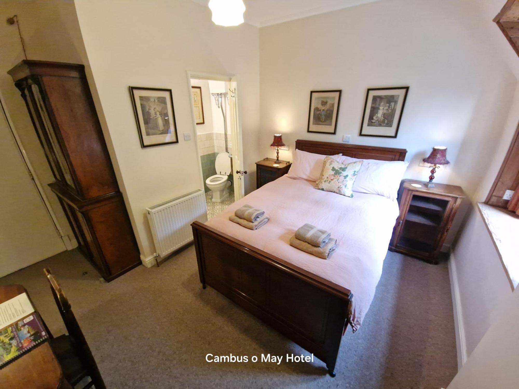 Cambus O' May Hotel Ballater Exterior foto