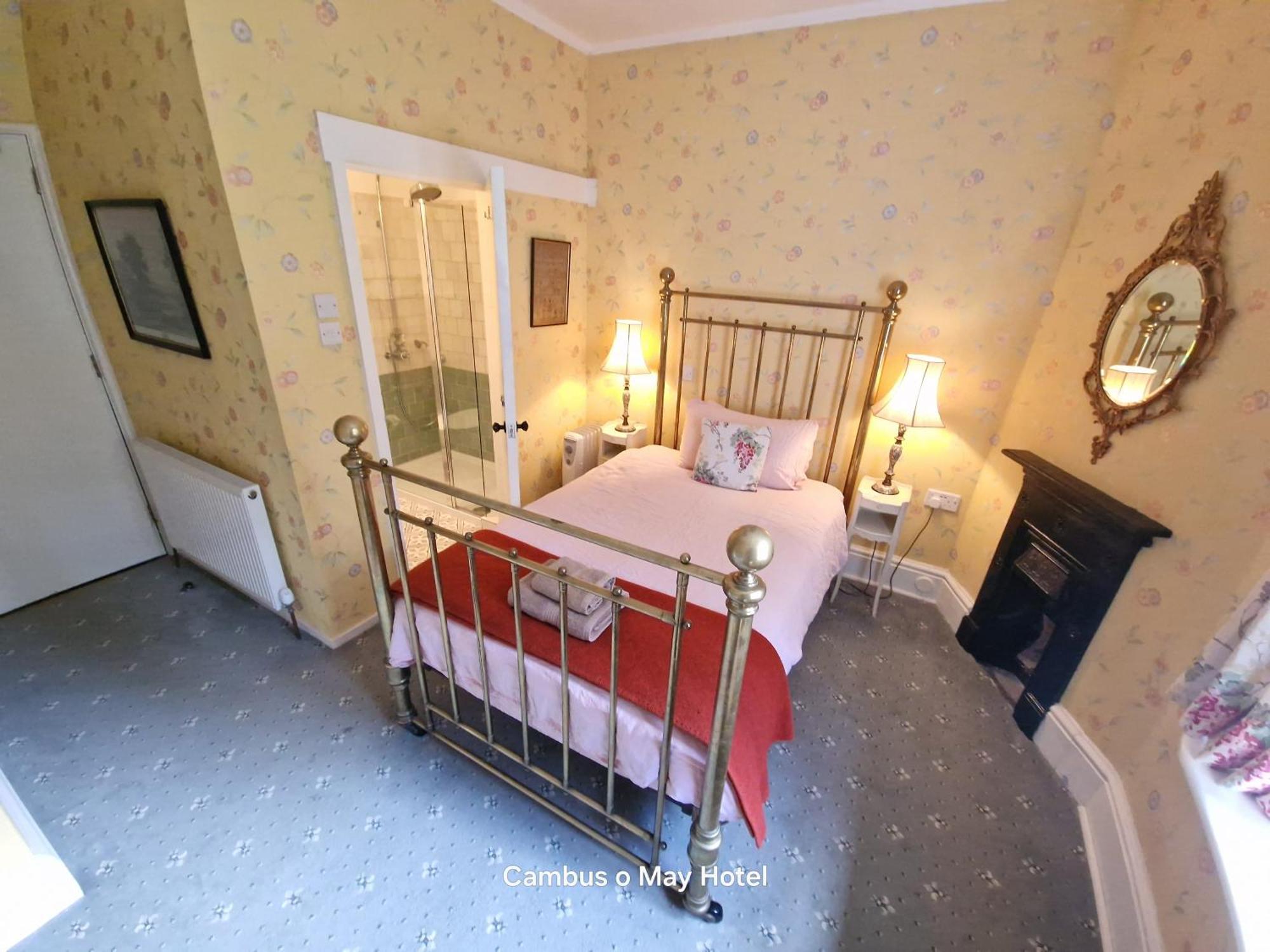 Cambus O' May Hotel Ballater Exterior foto