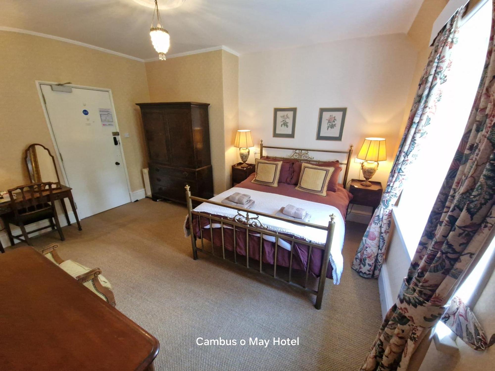 Cambus O' May Hotel Ballater Exterior foto