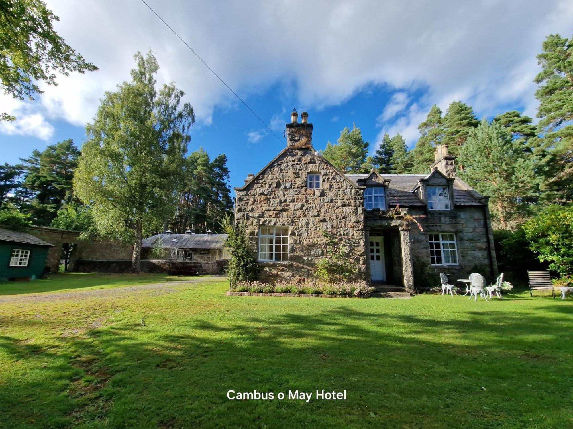Cambus O' May Hotel Ballater Exterior foto